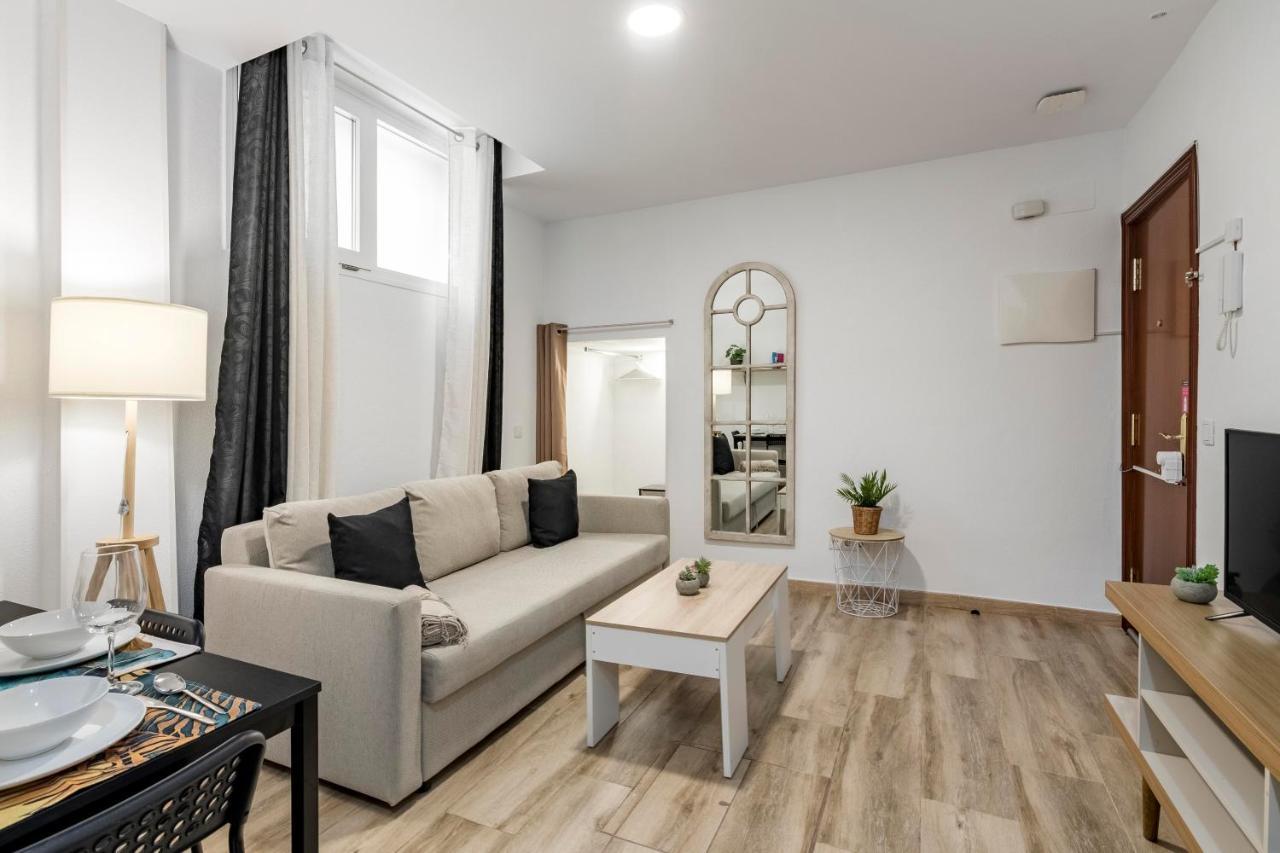Charming Madrid Numancia Apartment ภายนอก รูปภาพ