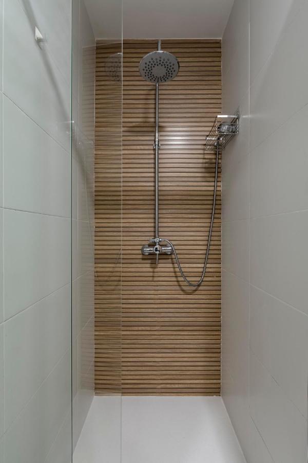 Charming Madrid Numancia Apartment ภายนอก รูปภาพ