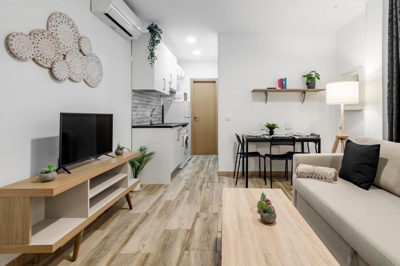 Charming Madrid Numancia Apartment ภายนอก รูปภาพ