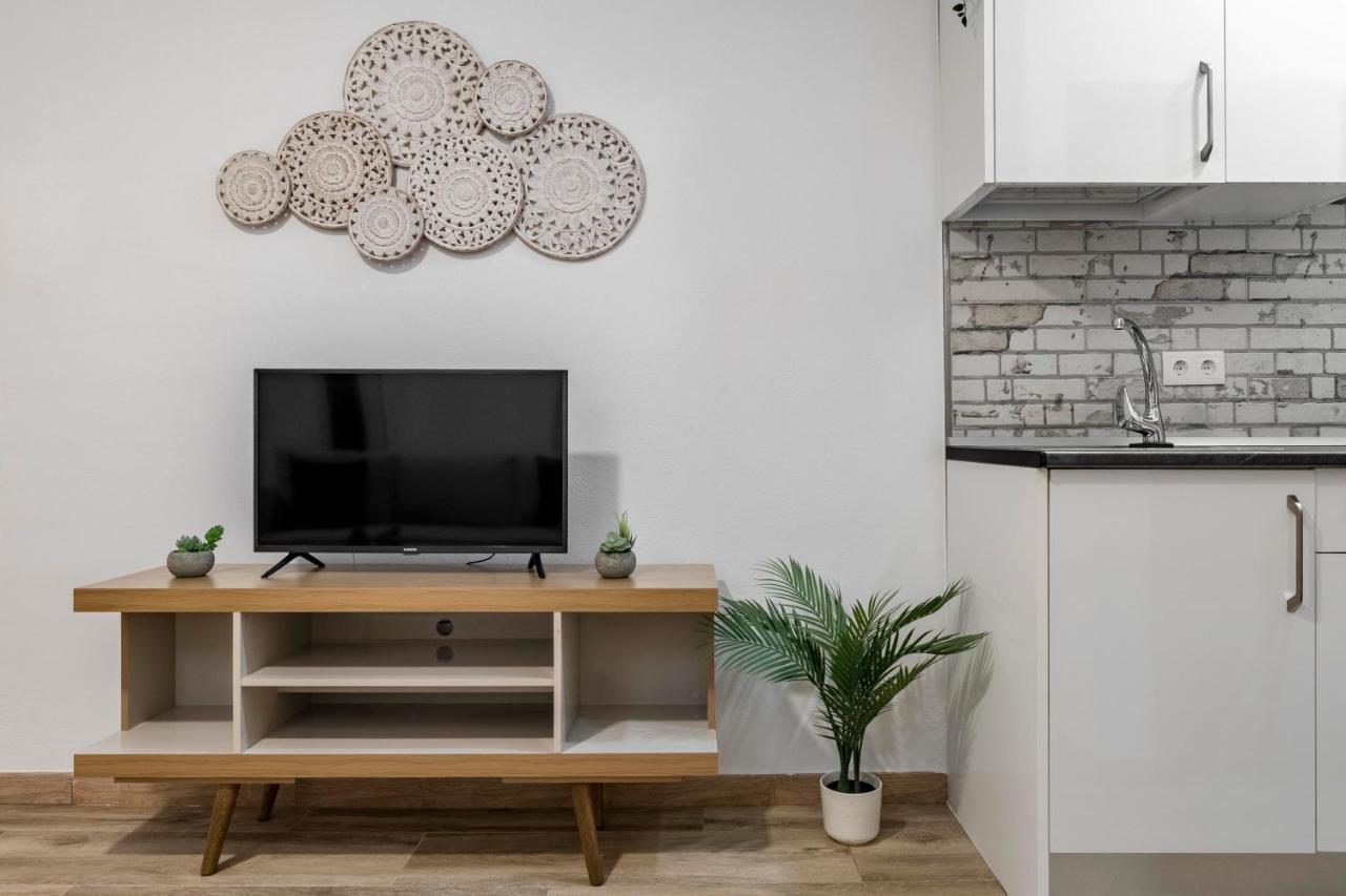 Charming Madrid Numancia Apartment ภายนอก รูปภาพ