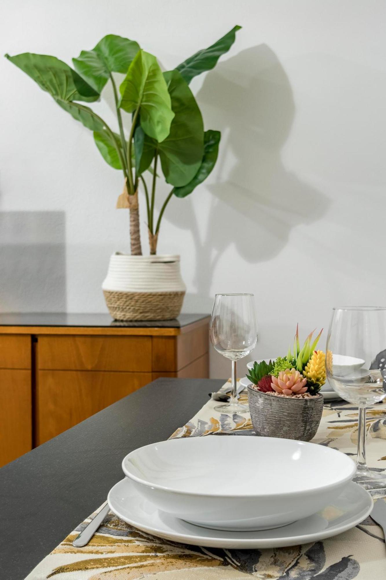 Charming Madrid Numancia Apartment ภายนอก รูปภาพ