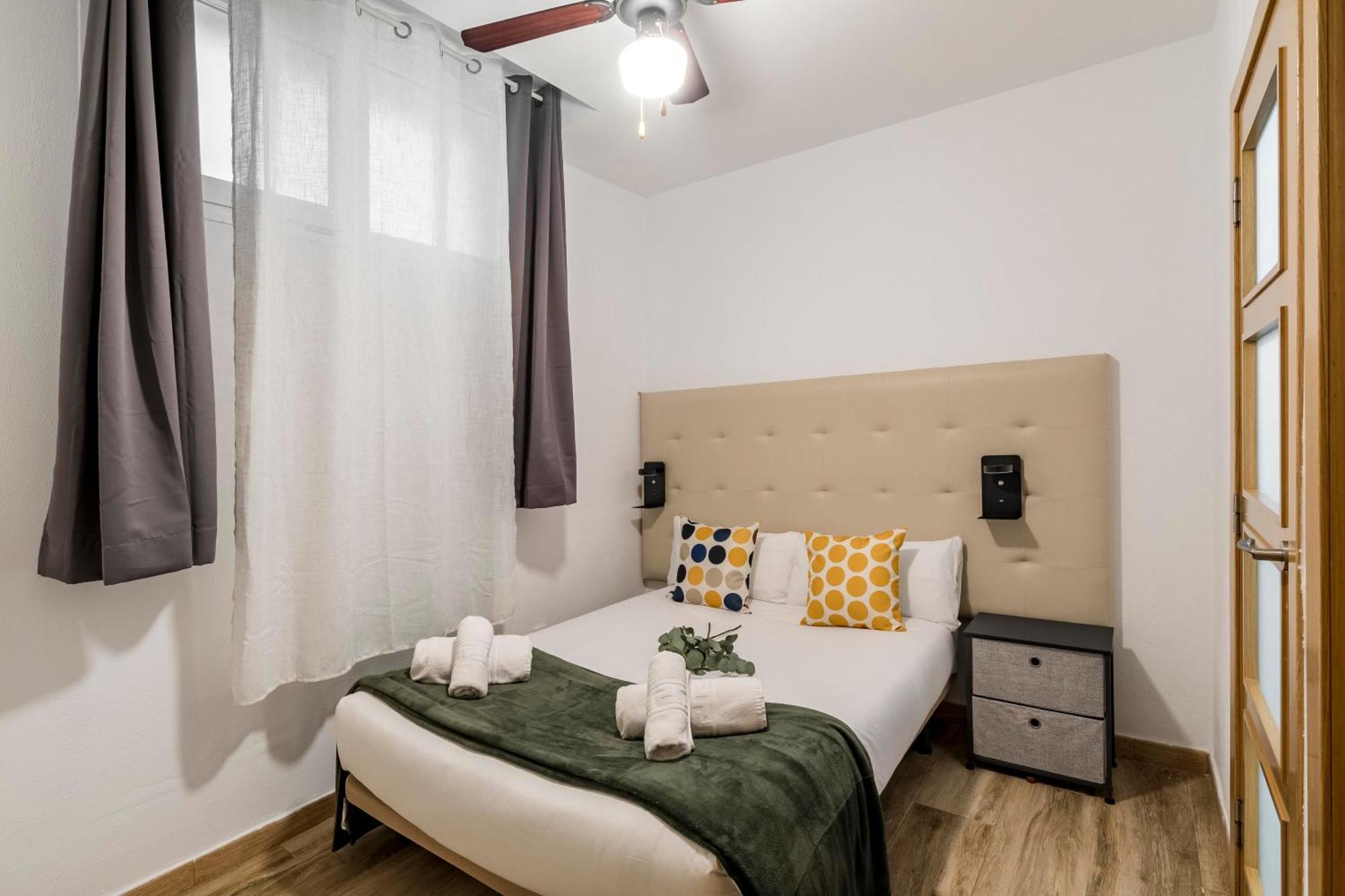 Charming Madrid Numancia Apartment ภายนอก รูปภาพ