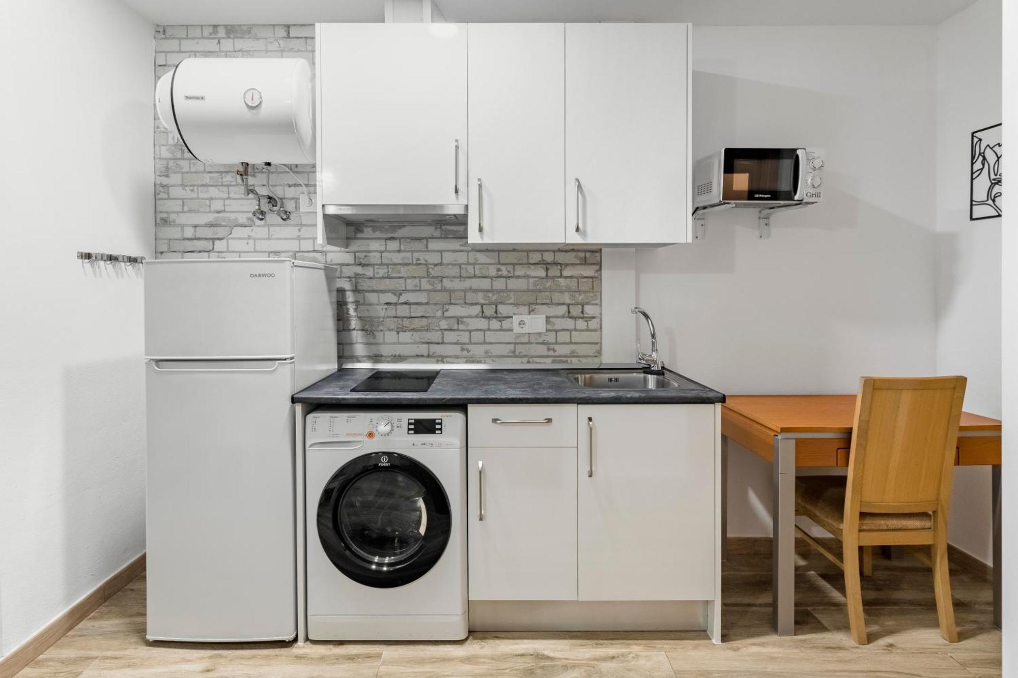 Charming Madrid Numancia Apartment ภายนอก รูปภาพ